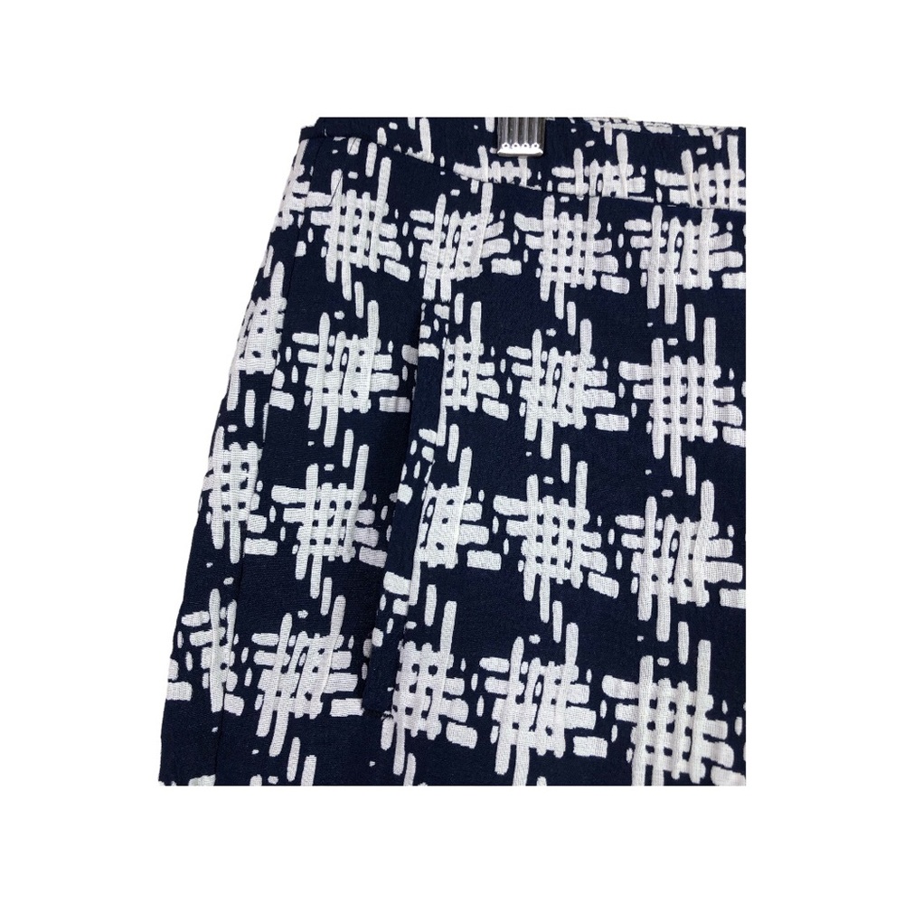 Zara. Zara Basic White Navy Patterns Lightweight … - image 3